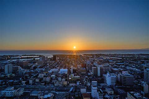 アスト津フロアガイド